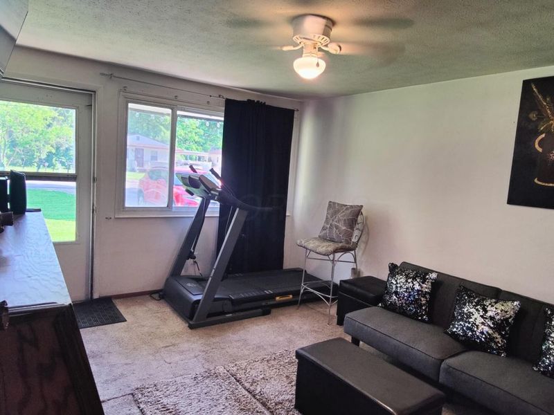 3484 E Deshler Avenue, Columbus, OH 43227 Photo 6