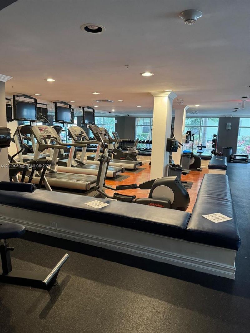 1900 Van Buren St, Unit 220B, Hollywood, FL 33020 Photo