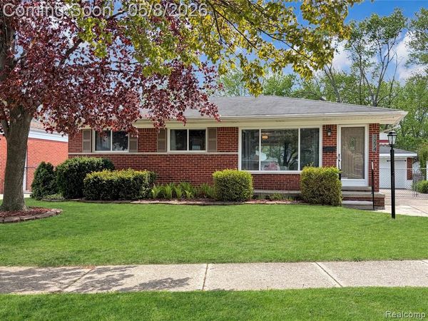1274 Fontaine Avenue, Madison Heights, MI 48071