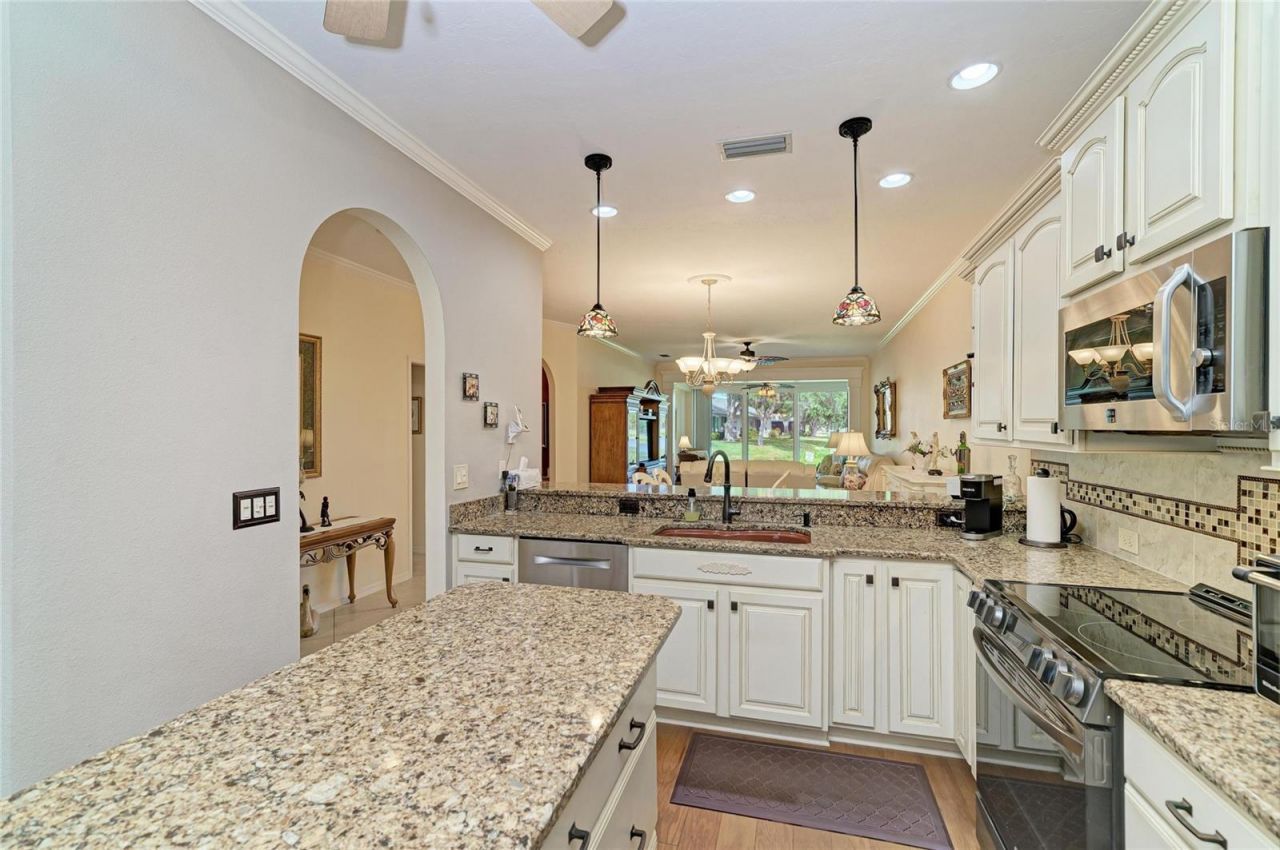 6326 Stone River Road, Bradenton, FL 34203 Photo