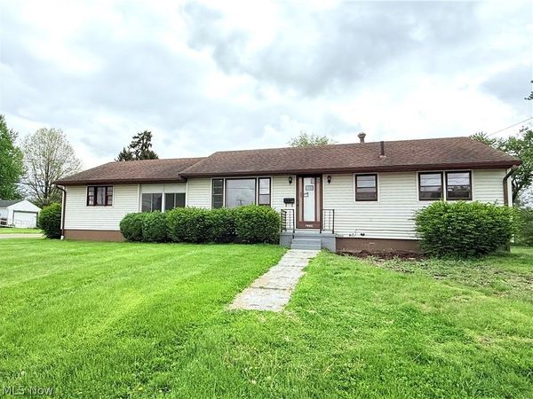 2350 7th Street NE, Canton, OH 44704