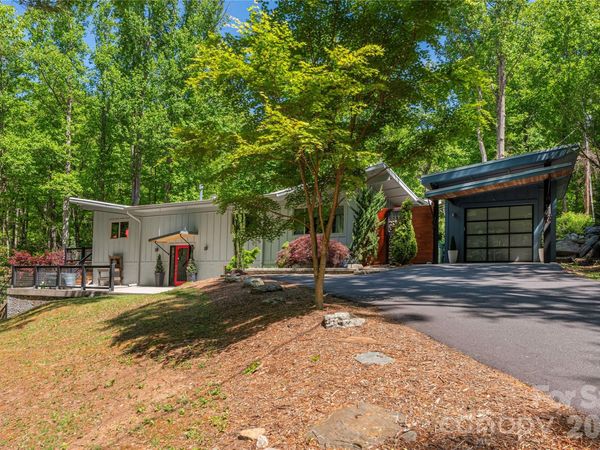 5 Crooked Tree Lane , Black Mountain, NC 28711