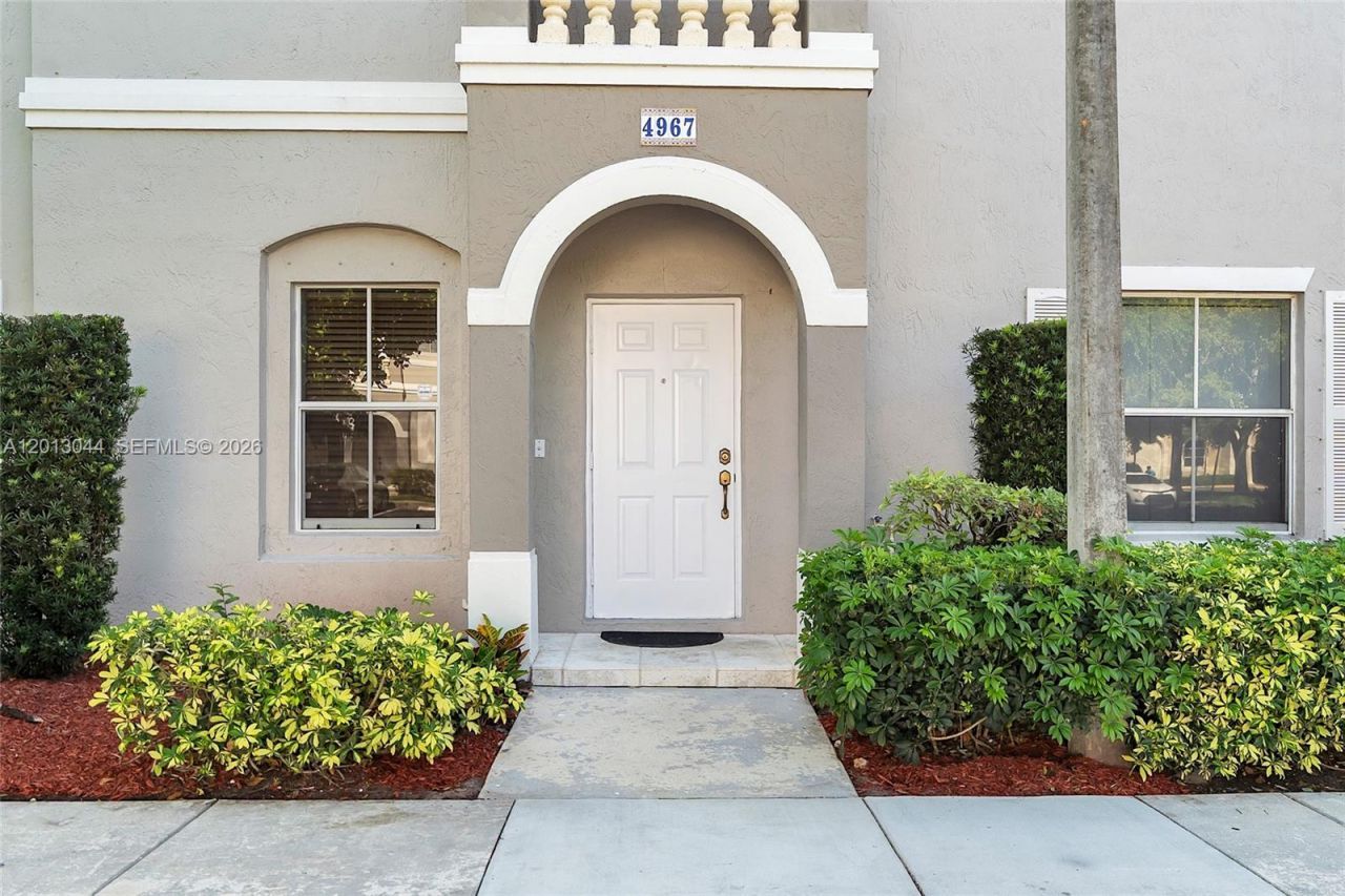 4967 SW 140th Ter , Unit 5, Miramar, FL 33027 Photo