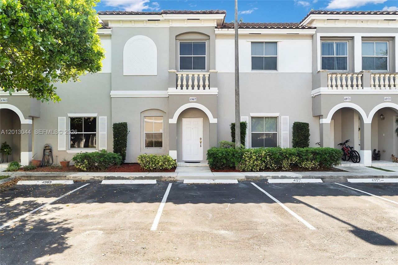4967 SW 140th Ter , Unit 5, Miramar, FL 33027 Photo