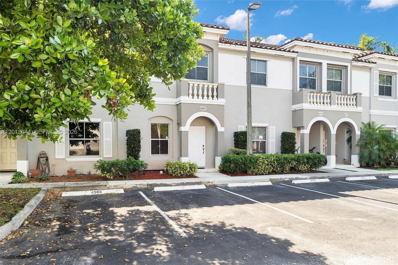 4967 SW 140th Ter , Unit 5, Miramar, FL 33027 Photo