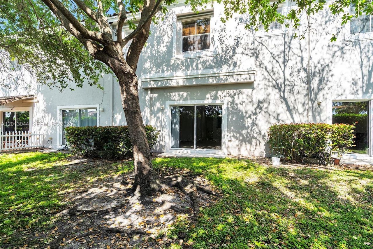 4967 SW 140th Ter , Unit 5, Miramar, FL 33027 Photo
