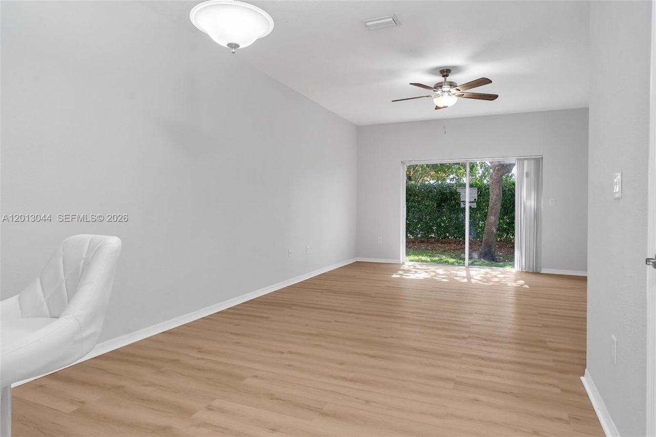 4967 SW 140th Ter , Unit 5, Miramar, FL 33027 Photo