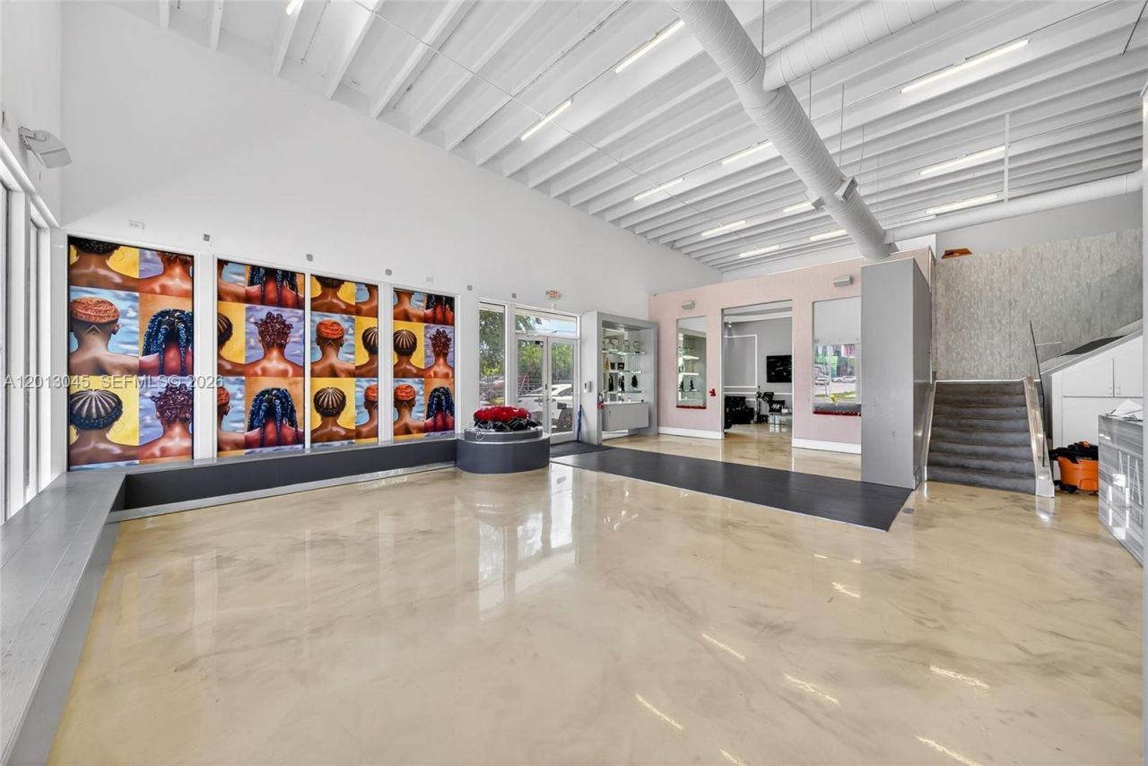 201 NW 37th St , Miami, FL 33127 Photo