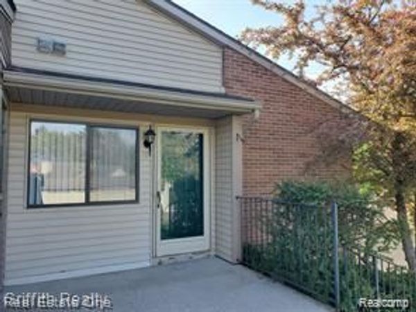 403 Water Tower Circle, Brighton, MI 48116
