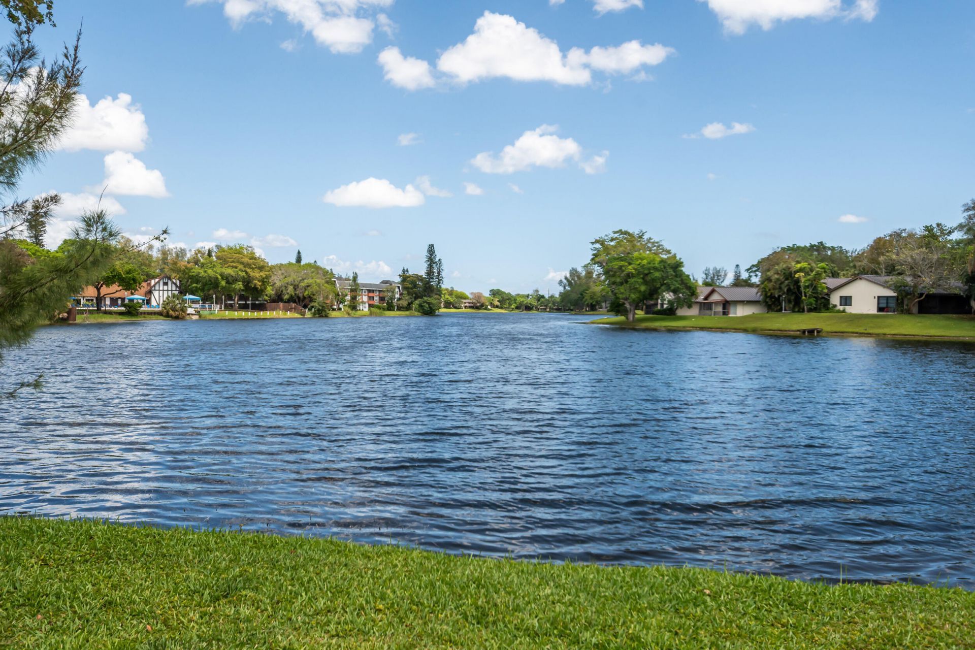 3660 Inverrary Drive, Unit 3q, Lauderhill, FL 33319 Photo