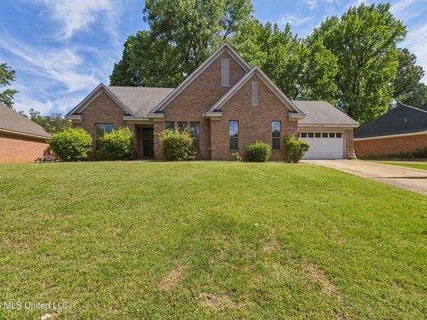 1100 Haleville Street, Southaven, MS 38671