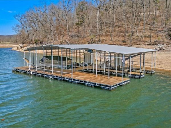 18322 Knabenschuh Drive , Garfield, AR 72732