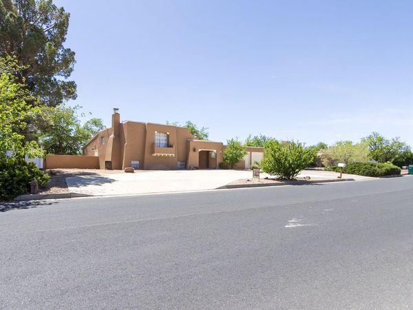 3606 Saint Andrews Drive SE, Rio Rancho, NM 87124
