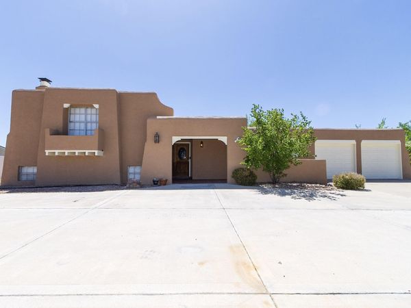 3606 Saint Andrews Drive SE, Rio Rancho, NM 87124