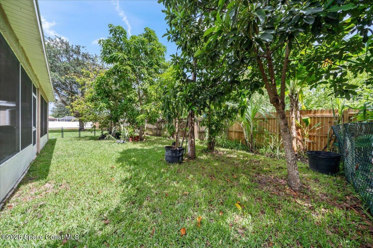 4635 Elena Way , Melbourne, FL 32934 Photo