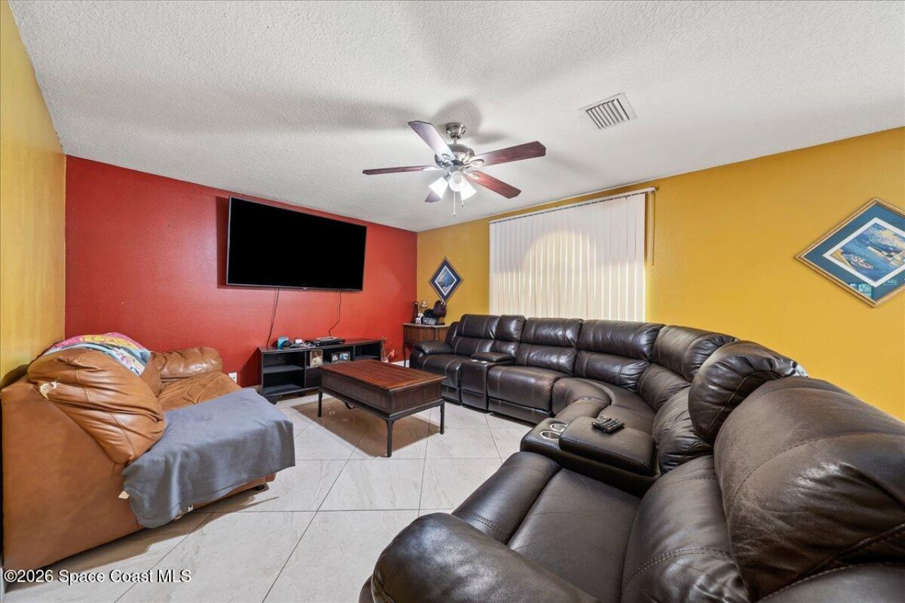 4635 Elena Way , Melbourne, FL 32934 Photo