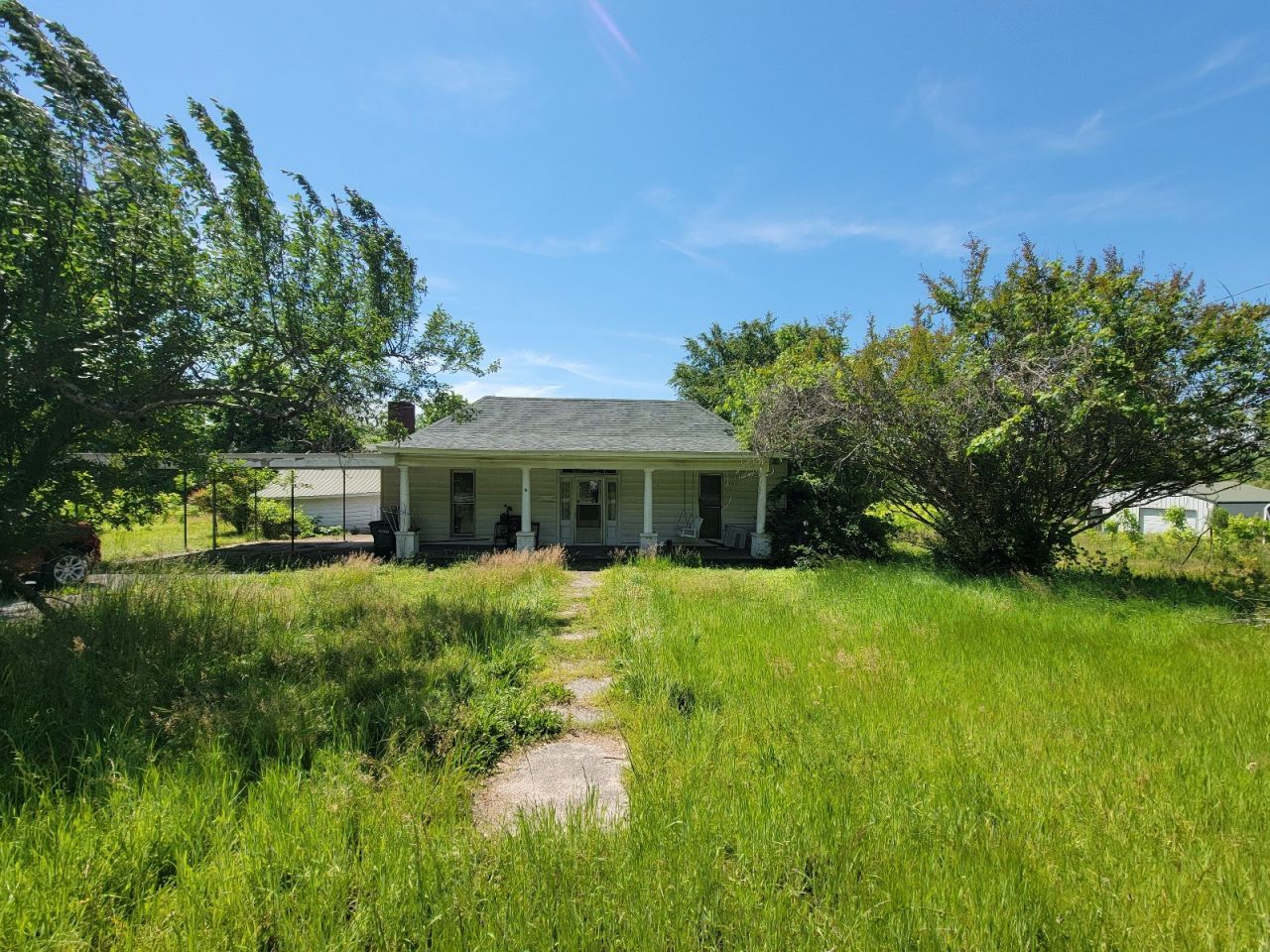 926 E Railroad St , Waverly, TN 37185 Main Photo