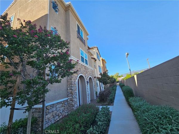 2892 Cedar Lane, Pomona, CA 91767