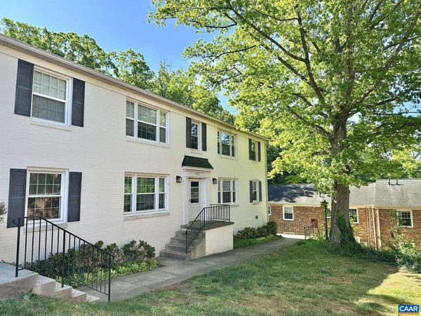 2412 BARRACKS PL, Unit 3, Charlottesville, VA 22901