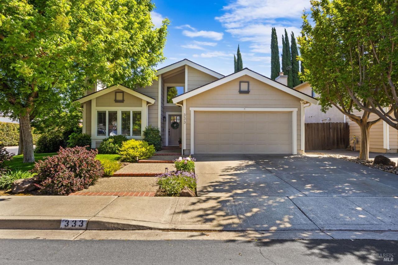 333 Saybrook Avenue, Vacaville, CA 95687 Main Photo