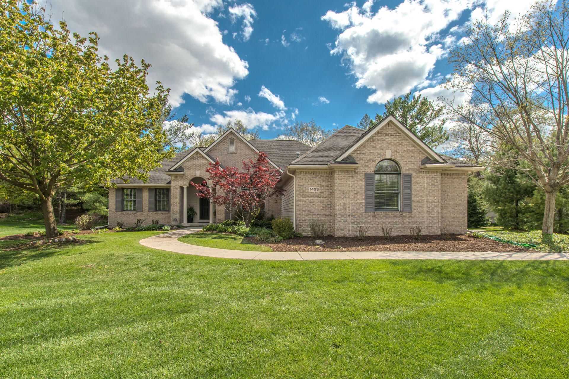 1453 Waterways Drive, Ann Arbor, MI 48108 Main Photo
