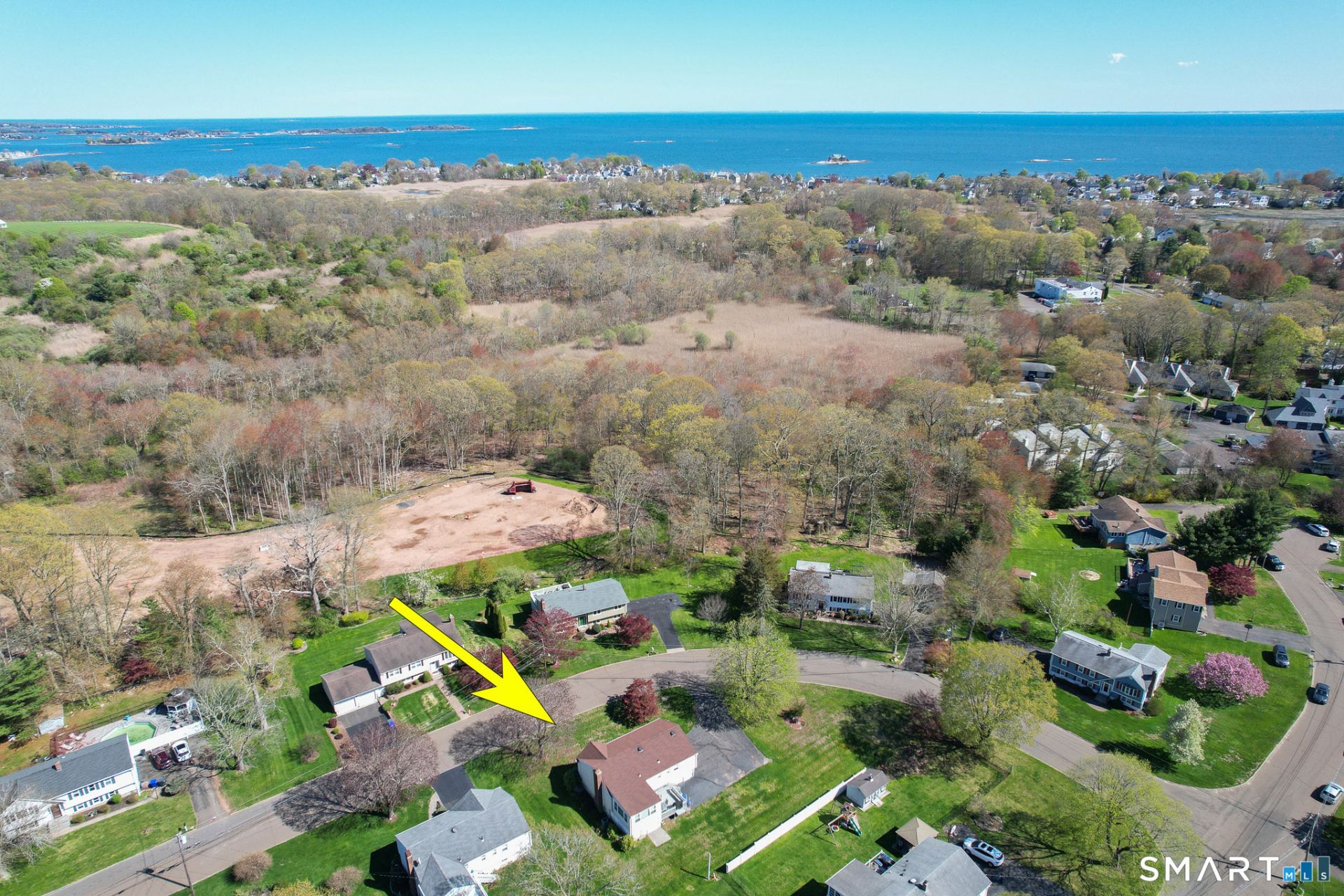 10 Brightwood, Branford, CT 06405 Main Photo