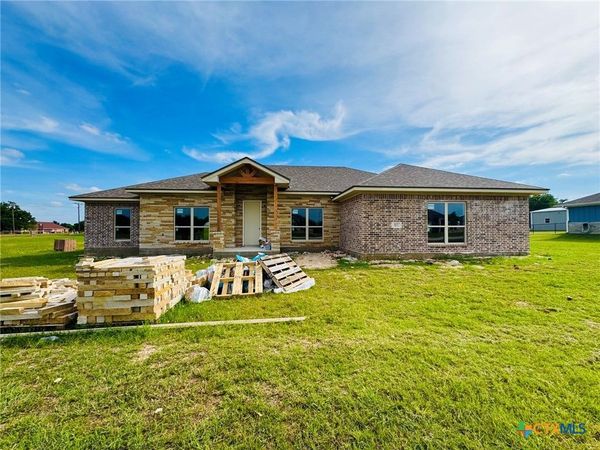 107 Chantry Lane, Gatesville, TX 76528