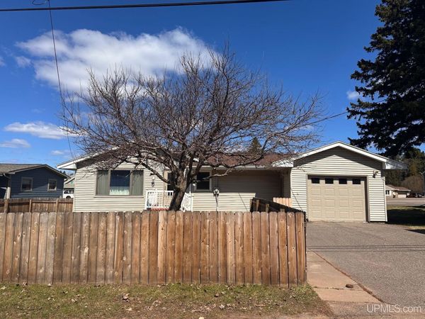 774 Palms Avenue, Ishpeming, MI 49849