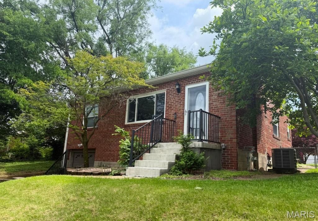 4114 Mcdonald Avenue, Saint Louis, MO 63116 Main Photo
