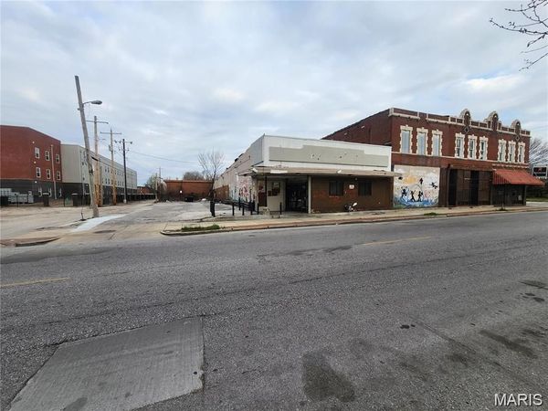 2921 N Newstead Avenue , St Louis, MO 63115