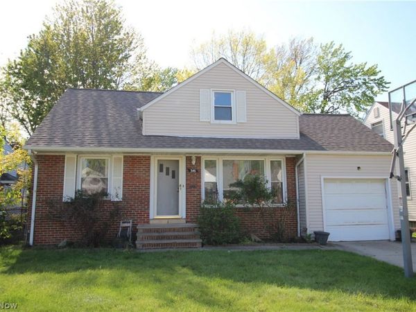 346 Walworth Avenue , Euclid, OH 44132