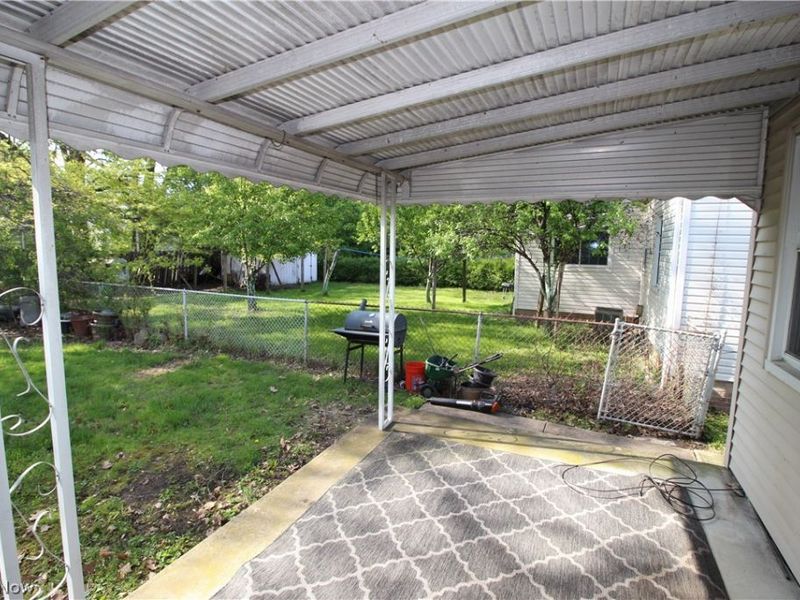 346 Walworth Avenue, Euclid, OH 44132 Photo 12