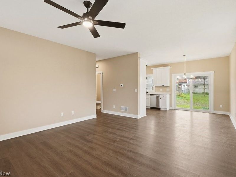 7133 Marcelline Court, Cuyahoga Heights, OH 44125 Photo 5