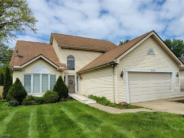 1072 Valley Creek Drive , Eastlake, OH 44095