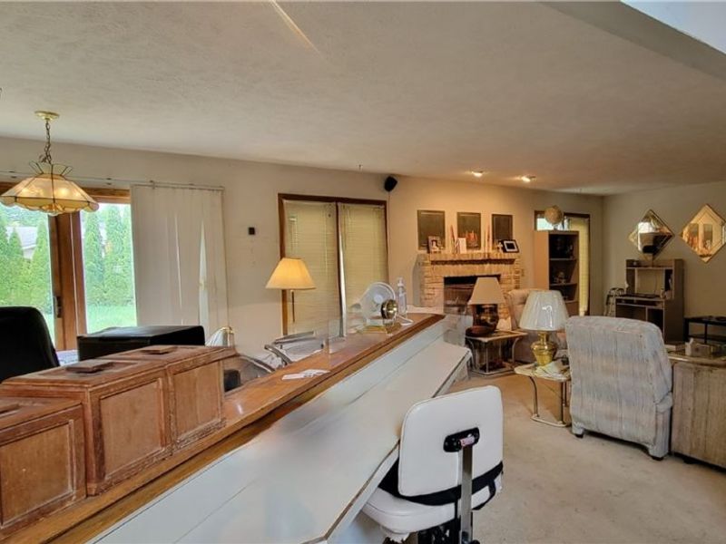 1072 Valley Creek Drive, Eastlake, OH 44095 Photo 2