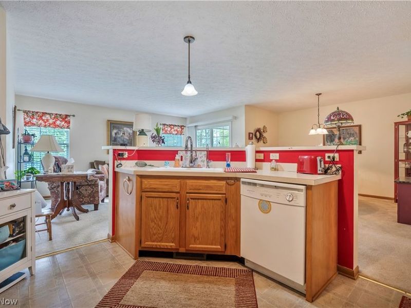 3474 Dauphin Drive NE, Canton, OH 44721 Photo 11