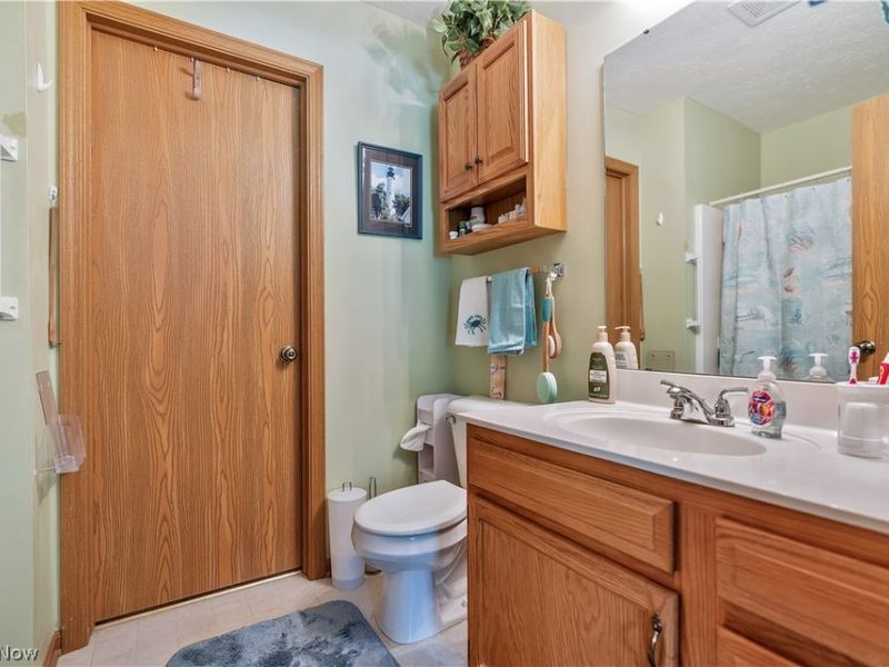 3474 Dauphin Drive NE, Canton, OH 44721 Photo 20
