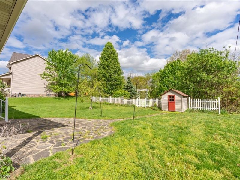 3474 Dauphin Drive NE, Canton, OH 44721 Photo 37