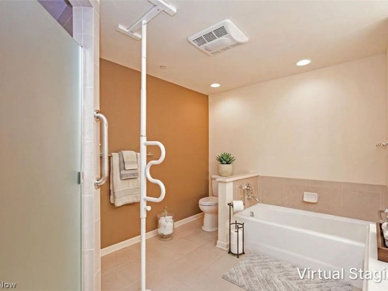 27500 Cedar Road, Unit 605, Beachwood, OH 44122 Photo 13