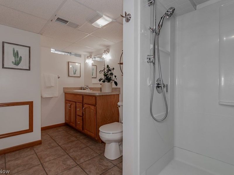 5658 Marine Parkway, Mentor on the Lake, OH 44060 Photo 33