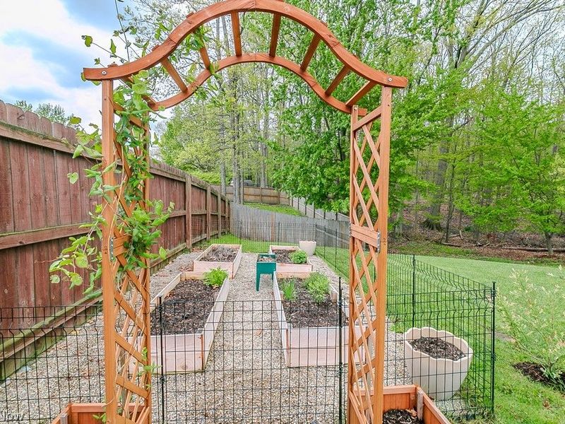 5658 Marine Parkway, Mentor on the Lake, OH 44060 Photo 45