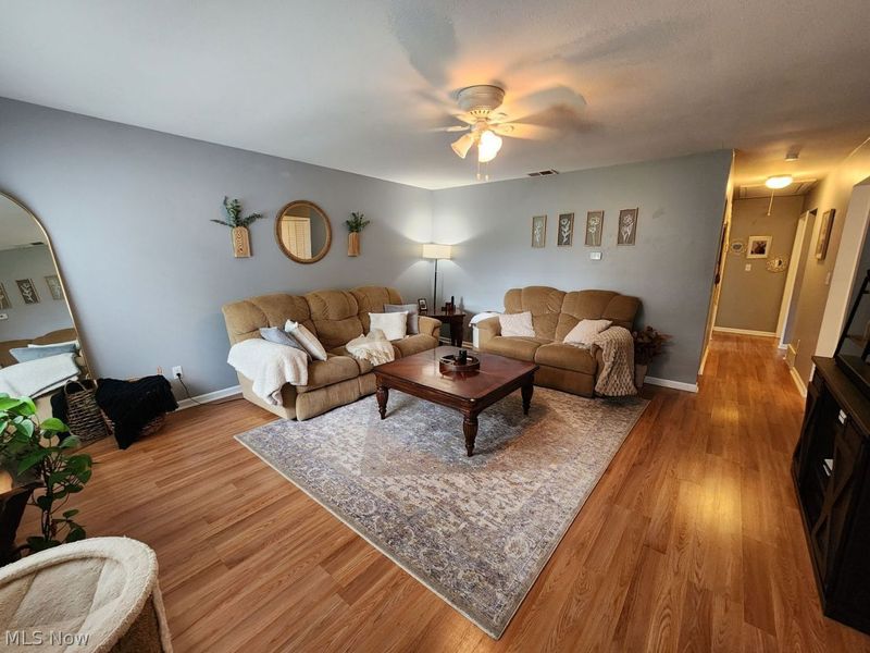 4891 Glenn Lodge Road, Mentor, OH 44060 Photo 3