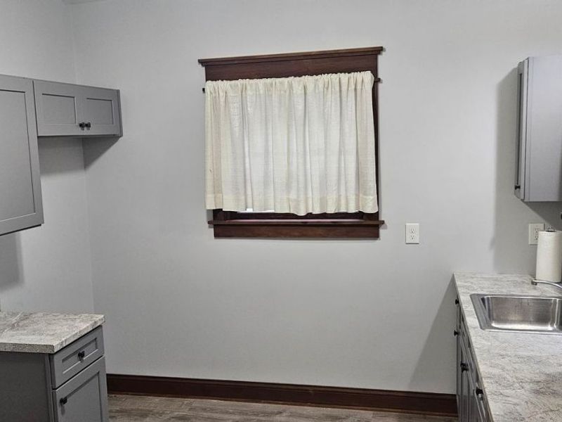 4278 Valley Road, Cleveland, OH 44109 Photo 16