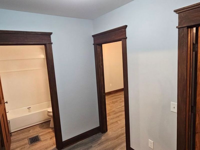 4278 Valley Road, Cleveland, OH 44109 Photo 19