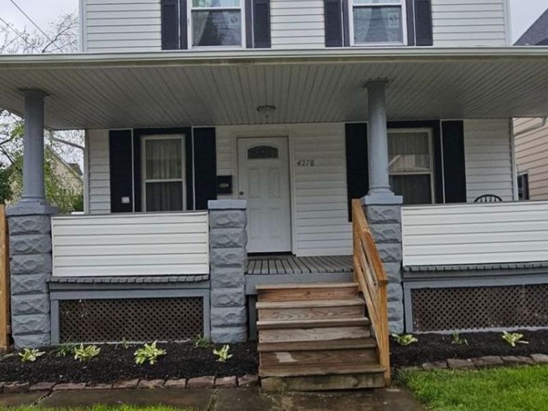 4278 Valley Road, Cleveland, OH 44109 Photo 2