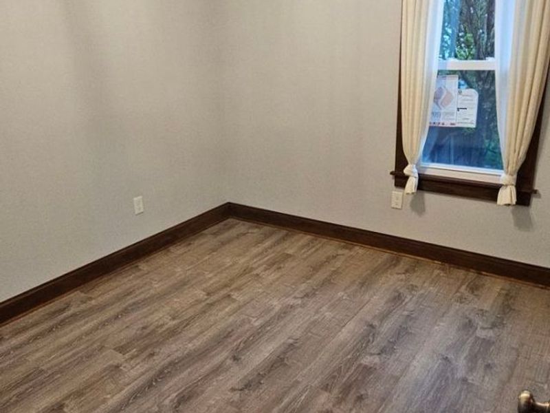 4278 Valley Road, Cleveland, OH 44109 Photo 20
