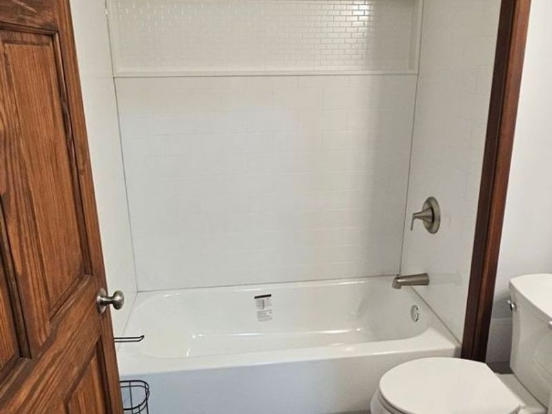4278 Valley Road, Cleveland, OH 44109 Photo 29