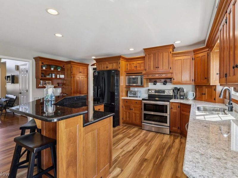 1050 Sand Run Road, Akron, OH 44313 Photo 14