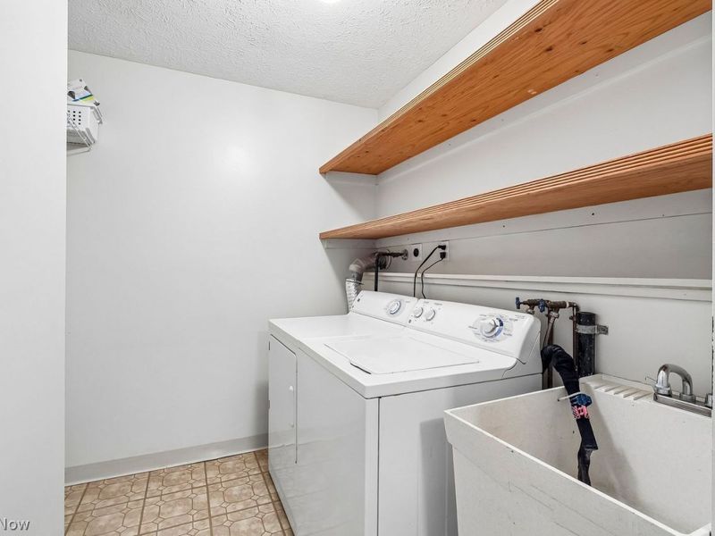 1789 E 232nd Street, Euclid, OH 44117 Photo 24