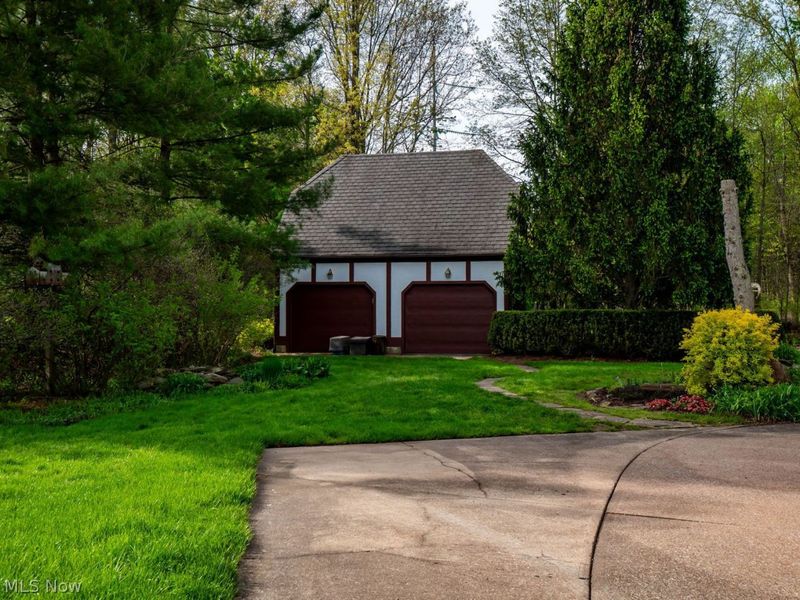 37690 Eagle Nest Drive, Grafton, OH 44044 Photo 16